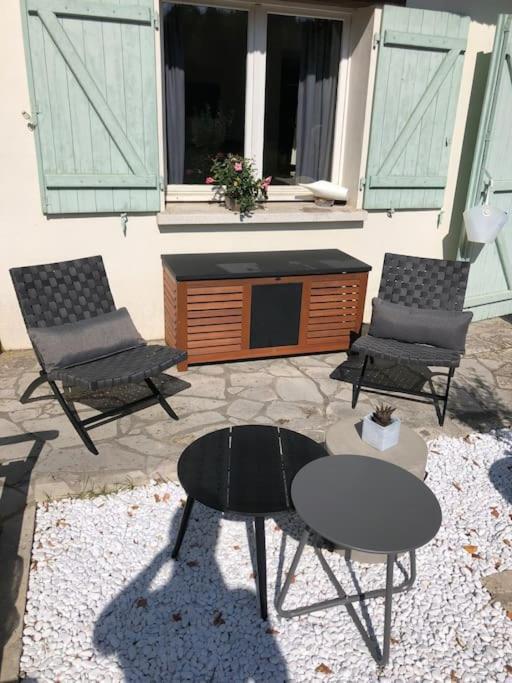 "La Homerie" Chaumiere En Pleine Nature Savigny-en-Sancerre Exterior photo